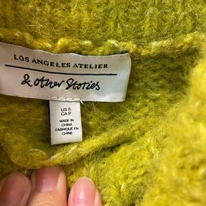 & other stories cropped turtleneck sweater in chartreuse